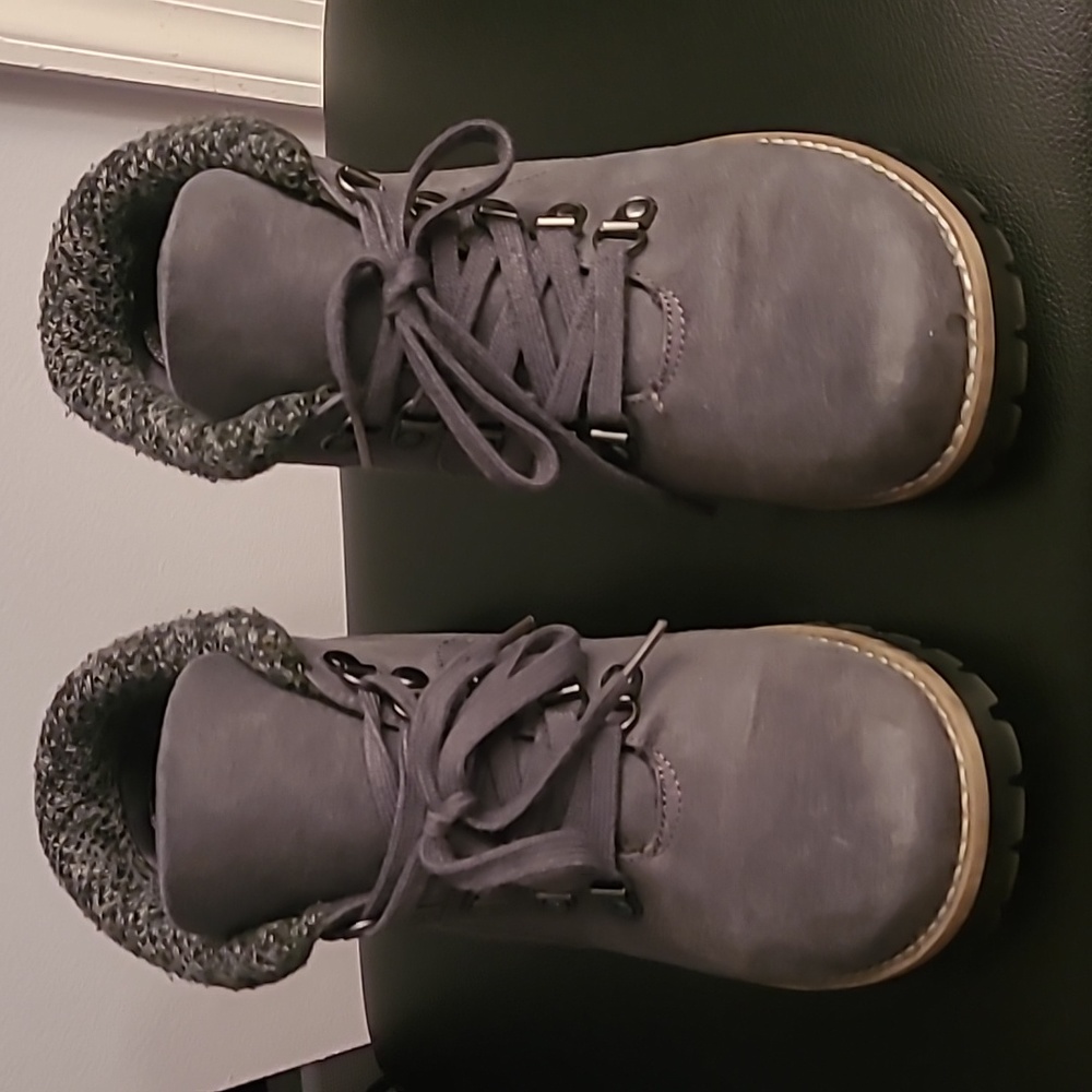 Ankle boots